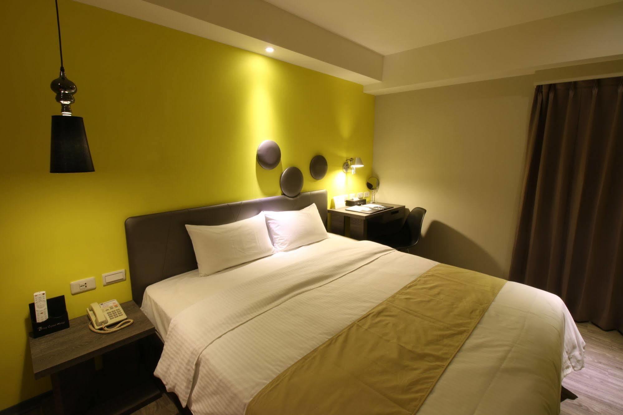 Blue Coast Hotel Гаосюн Экстерьер фото