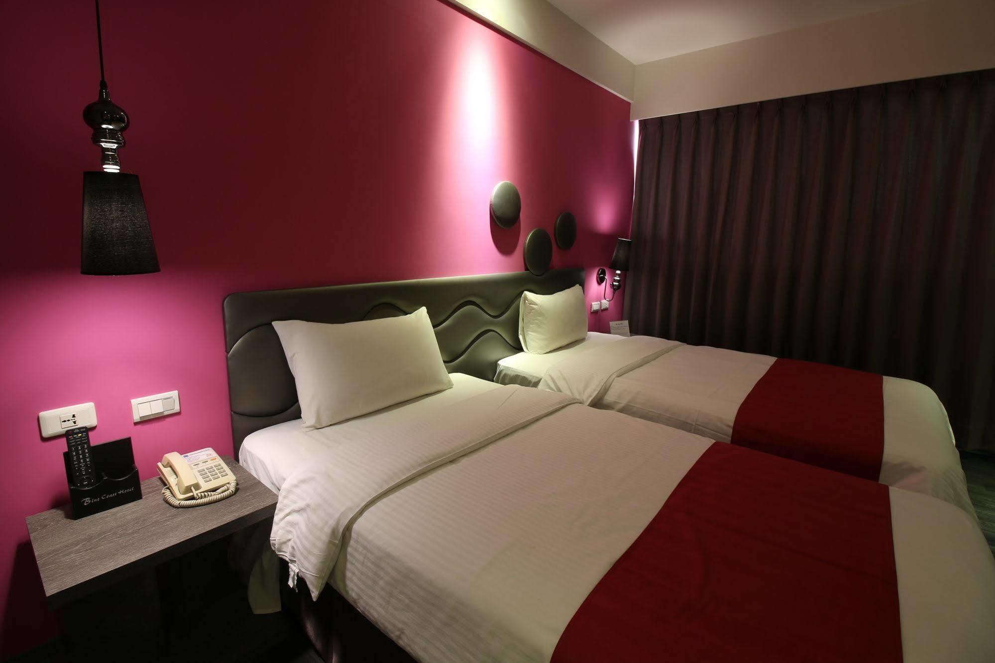 Blue Coast Hotel Гаосюн Экстерьер фото